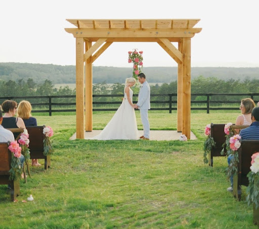 Wedding Venue «The Event Barn at Mount Ida Farm», reviews and photos, 6903 Blenheim Rd, Scottsville, VA 24590, USA