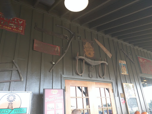 American Restaurant «Cracker Barrel Old Country Store», reviews and photos, 2858 N Glenstone Ave, Springfield, MO 65803, USA