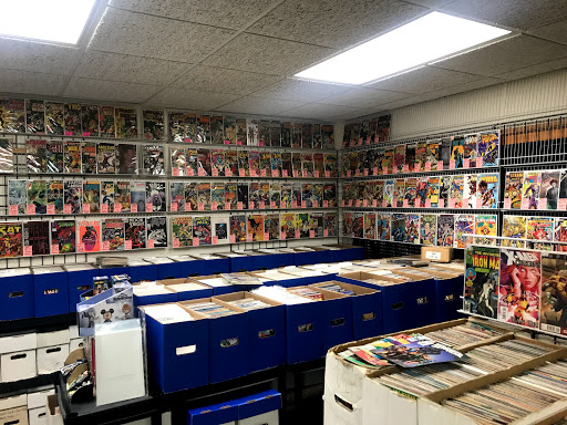 ITS GEEKY Comics & Collectibles