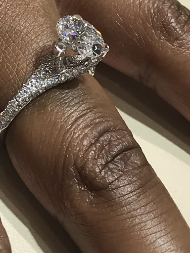 Jeweler «Monmouth Jewelers», reviews and photos, 108 Pavilion Pkwy, Newport, KY 41071, USA