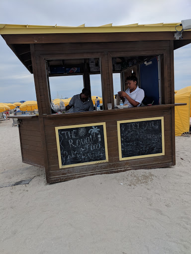 Liquor Store «Liquored Up in Miami Beach», reviews and photos, 1435 Collins Ave, Miami Beach, FL 33139, USA