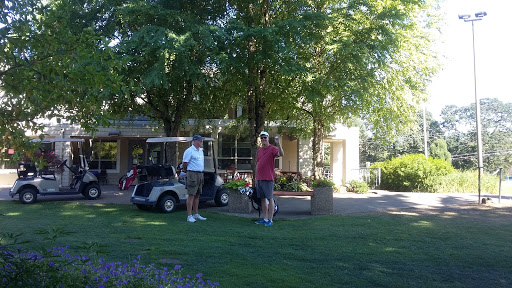 Public Golf Course «Lake Oswego Public Golf Course», reviews and photos, 17525 SW Stafford Rd, Lake Oswego, OR 97034, USA