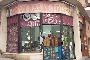 Gran Basar Tots image