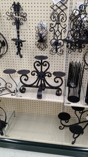 Craft Store «Hobby Lobby», reviews and photos, 6565 N Blackstone Ave, Fresno, CA 93710, USA