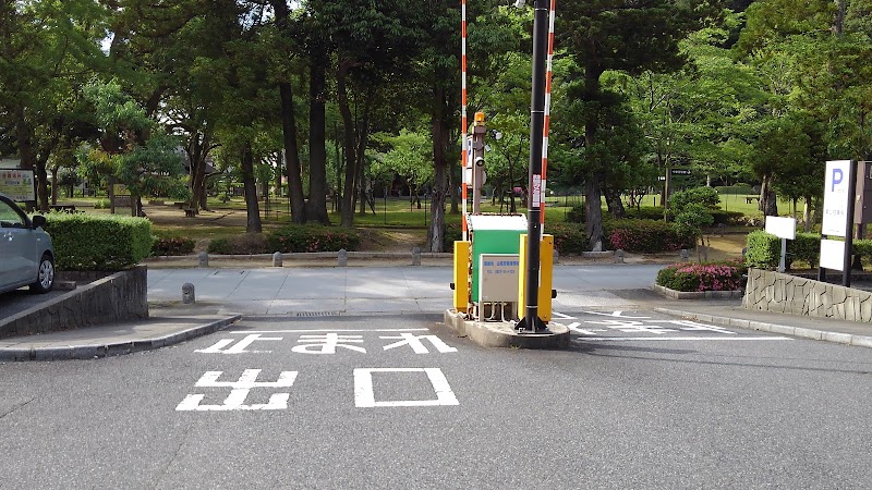 鳥取市歴史博物館第2駐車場