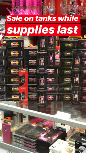 Tobacco Shop «Ipuff Smoke Shop», reviews and photos, 241 Harrison Ave, Garfield, NJ 07026, USA