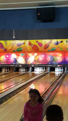 Bowling Alley «Larkfield Lanes», reviews and photos, 332 Larkfield Rd, East Northport, NY 11731, USA