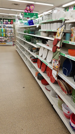 Dollar Store «Dollar Tree», reviews and photos, 2291 Pickwick Dr a, Camarillo, CA 93010, USA