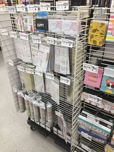 Craft Store «Michaels», reviews and photos, 5442 New Hope Commons Dr, Durham, NC 27707, USA