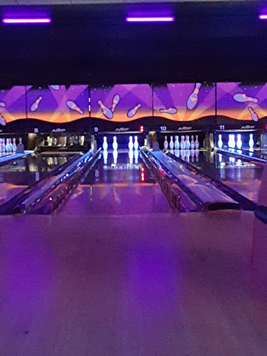 Bowling Alley «AMF Plainview Lanes», reviews and photos, 500 Old Bethpage Rd, Plainview, NY 11803, USA