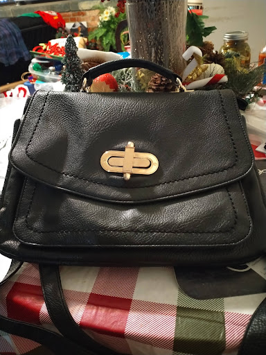 Thrift Store «Dav Thrift Store», reviews and photos