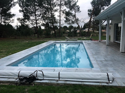 Piscines Desjoyaux à Mérignac