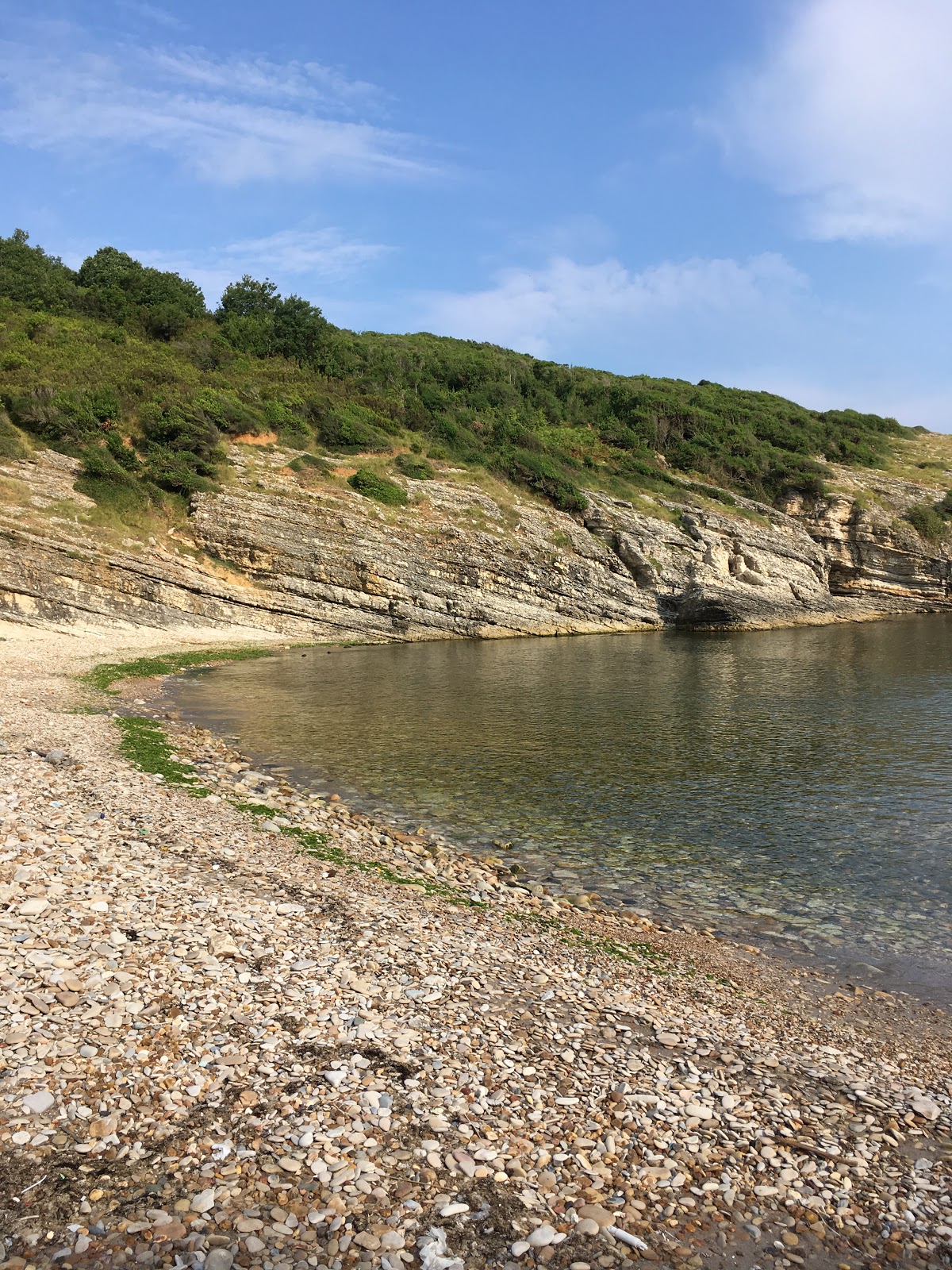 Foto von Dundar Koyu mit grauer sand&steine Oberfläche