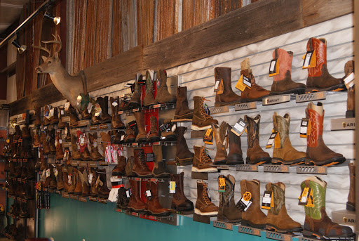 Boot Outlet, 3509 Bienville Blvd, Ocean Springs, MS 39564, USA, 