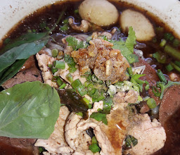 Kha Moo Booraan Rum Klongprapa photo