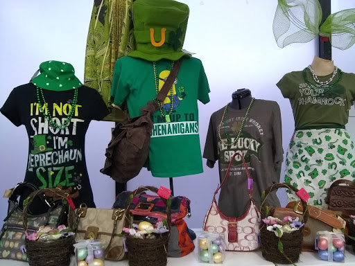 Thrift Store «Red Racks Thrift Store», reviews and photos, 1711 N Glenstone Ave, Springfield, MO 65803, USA