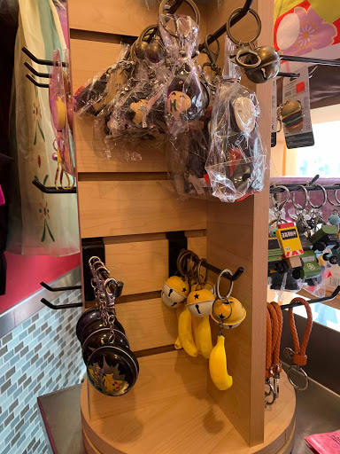 Gift Shop «V Gift Shop», reviews and photos, 461 6th Ave, New York, NY 10011, USA