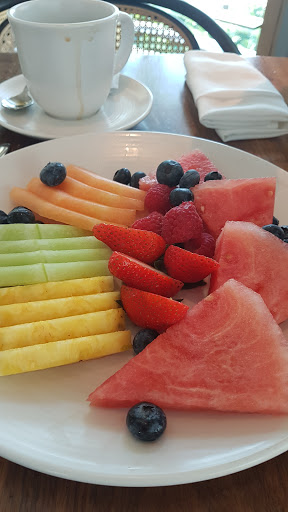 Restaurant «Market at EDITION», reviews and photos, 2901 Collins Ave, Miami Beach, FL 33140, USA