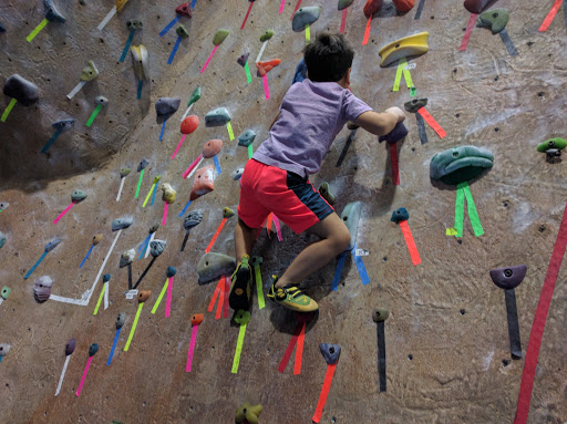 Rock Climbing «Gravity Vault», reviews and photos, 40 Watchung Ave, Chatham, NJ 07925, USA