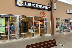 Le Creuset Outlet Store image