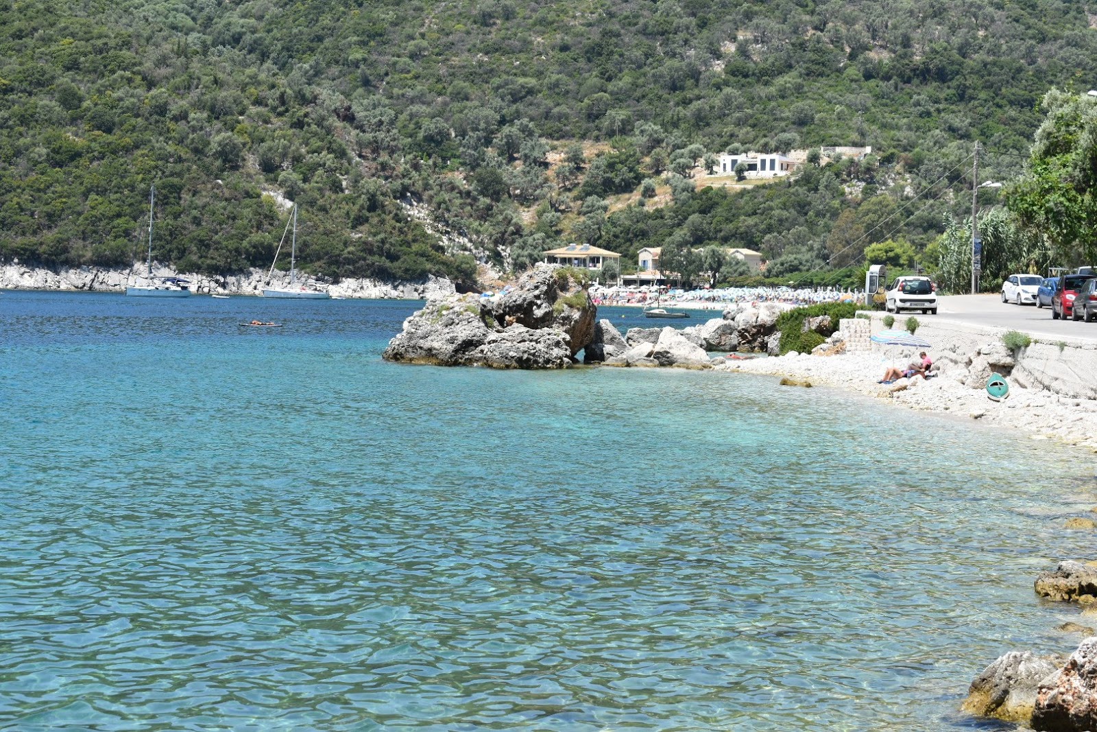 Photo of Lila Beach with straight shore