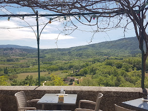 Photo n°85 de Cafe de France à Lacoste ()