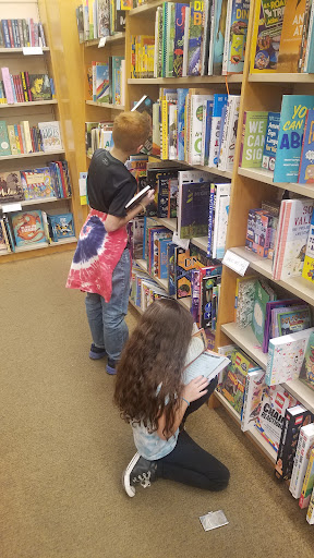 Book Store «Barnes & Noble», reviews and photos, 13719 W Bell Rd, Surprise, AZ 85374, USA