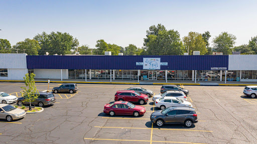 Shopping Mall «Westchester Shopping Center», reviews and photos, 8509 Terry Rd, Louisville, KY 40258, USA