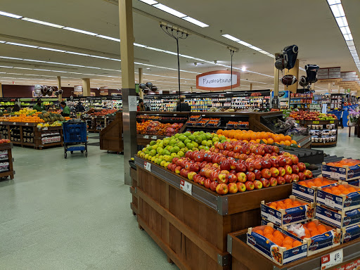 Shopping Mall «Twin City Plaza», reviews and photos, 14 McGrath Hwy, Somerville, MA 02143, USA