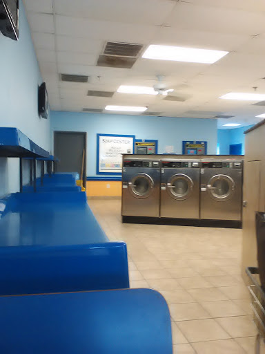 Laundromat «Supersuds Laundrymat», reviews and photos, 549 Newtown Rd, Virginia Beach, VA 23462, USA