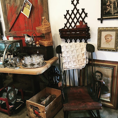 Brindle Boston Antiques & Giftware