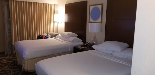 Hotel «DoubleTree by Hilton», reviews and photos, 9599 Skokie Blvd, Skokie, IL 60077, USA