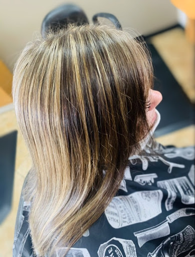 Hair Salon «Fantastic Sams Cut & Color», reviews and photos, 14414 US-87, La Vernia, TX 78121, USA