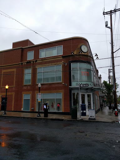 Clothing Store «Banana Republic», reviews and photos, 5534 Walnut St, Pittsburgh, PA 15232, USA