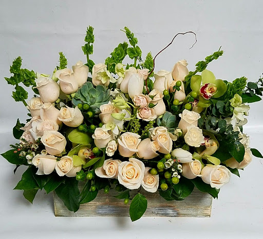 Florist «Louis Gardens Florist», reviews and photos, 1251 S Beach Blvd q, La Habra, CA 90631, USA