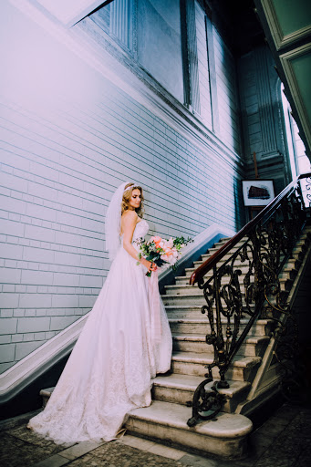 Bridal Shop «Second Summer Bride», reviews and photos, 1308 W Anderson Ln, Austin, TX 78757, USA