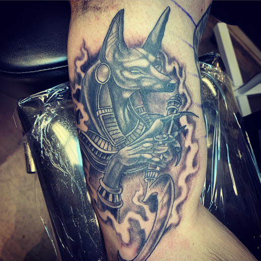 Tattoo Shop «Indelible Ink Tattoo Studio 2.0», reviews and photos, 1163 Pleasant St, Fall River, MA 02723, USA