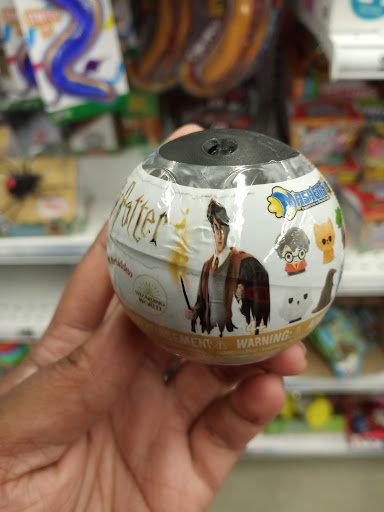 Variety Store «Five Below», reviews and photos, 8317 E Twelve Mile Rd, Warren, MI 48093, USA