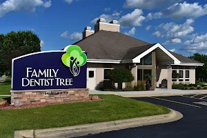 Family Dentist Tree image