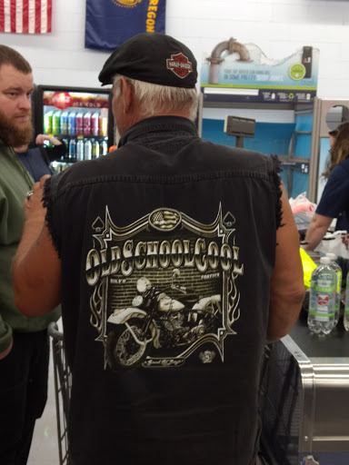 Discount Store «Walmart», reviews and photos, 321 NE Kings Valley Hwy, Dallas, OR 97338, USA