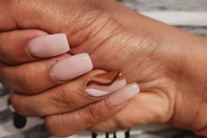 Tye Nails image