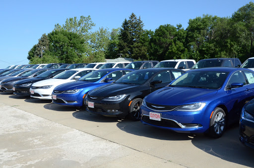 Car Dealer «Southtown Chrysler Dodge Jeep Ram», reviews and photos, 2412 N Jefferson Way, Indianola, IA 50125, USA