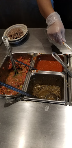 Mexican Restaurant «Chipotle Mexican Grill», reviews and photos, 781 Pleasant Grove Blvd, Roseville, CA 95678, USA