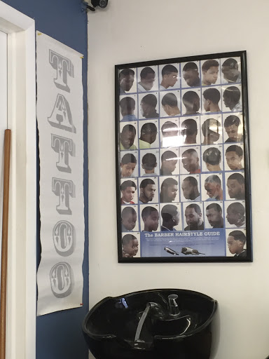 Barber Shop «Perfect Edge Barbershop & Tattoos», reviews and photos, 4015 S West Shore Blvd #4, Tampa, FL 33611, USA