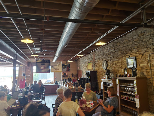 Winery «Cannon River Winery», reviews and photos, 421 Mill St W, Cannon Falls, MN 55009, USA