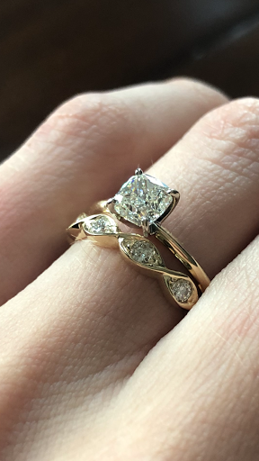 Jewelry Store «Carioti Jewelers», reviews and photos, 175 Cleveland Ave, Columbus, OH 43215, USA