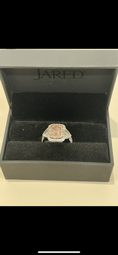 Jewelry Store «Jared The Galleria of Jewelry», reviews and photos, 15341 South La Grange Road, Orland Park, IL 60462, USA