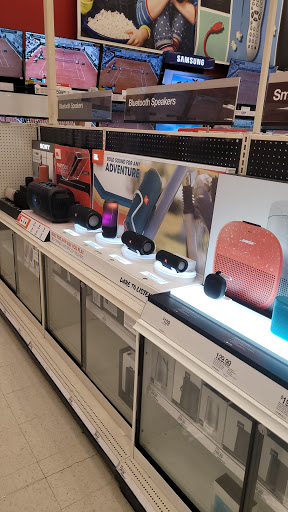 Department Store «Target», reviews and photos, 850 W North Ave, Melrose Park, IL 60160, USA