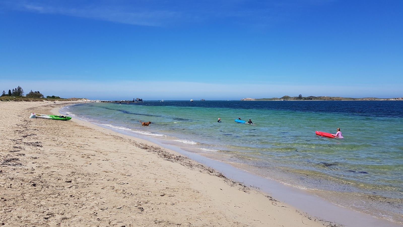 Foto von Shoalwater Beach II mit beiger sand Oberfläche