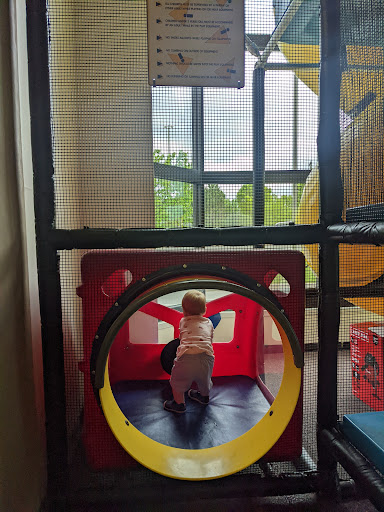 Fast Food Restaurant «Chick-fil-A», reviews and photos, 4805 Valley View Blvd NW, Roanoke, VA 24012, USA